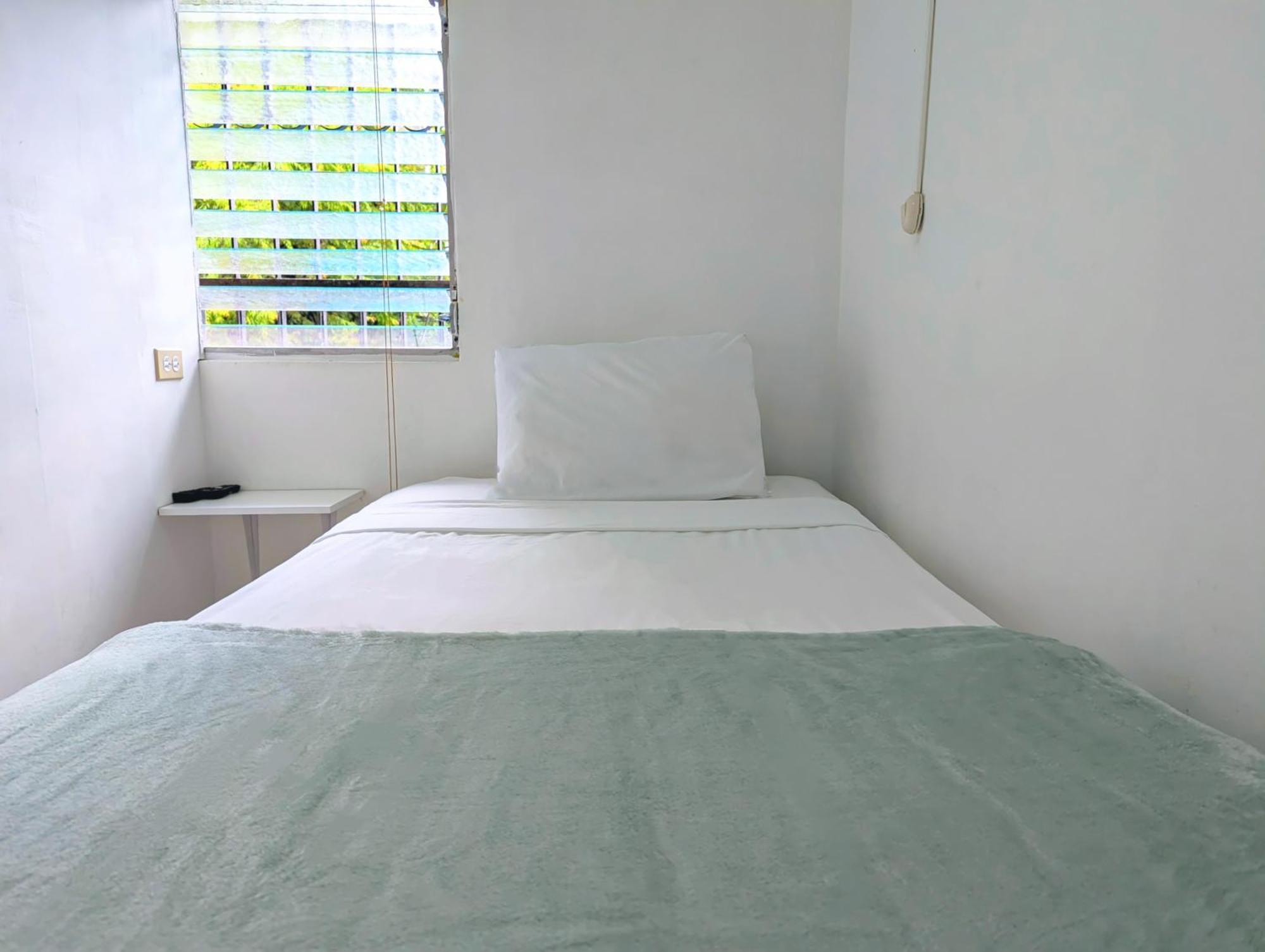 Hostal Yoha Панама Сити Екстериор снимка